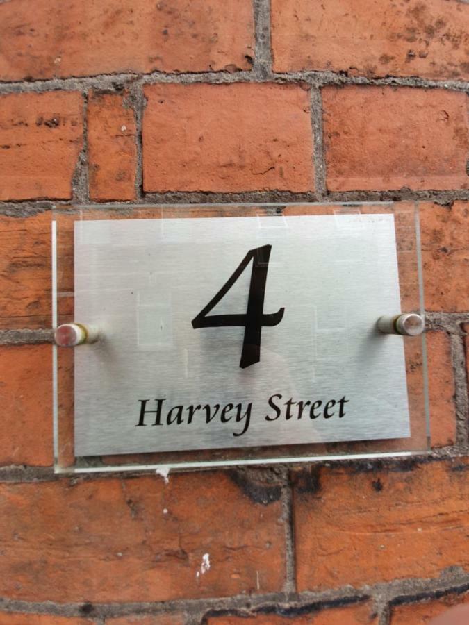 Harvey Apartments Londonderry Exterior photo